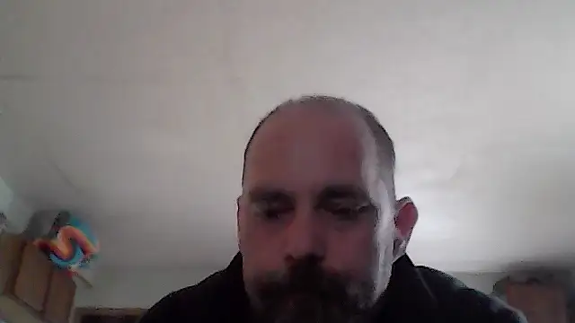 Snapshot of crazyheratic8 chatting on 03.31.26 crazyheratic8 online show from 03.31.26