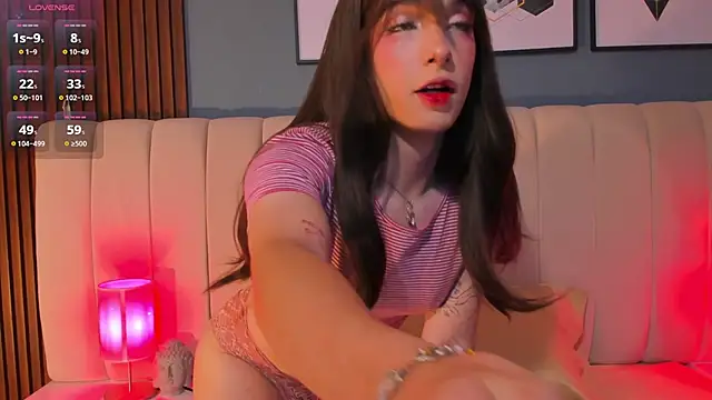 Snapshot of DaimondPink chatting on 10.09.25 DaimondPink online show from 10.09.25