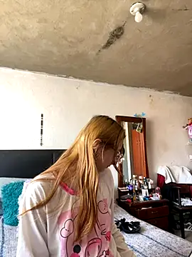 imariahot online show from 11.04.25