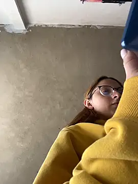 imariahot online show from 11.11.25