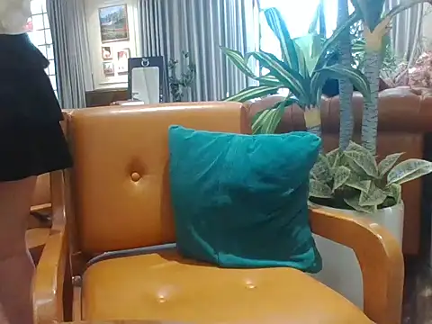 Snapshot of Zun_121 chatting on 11.12.25 Zun 121 online show from 11.12.25