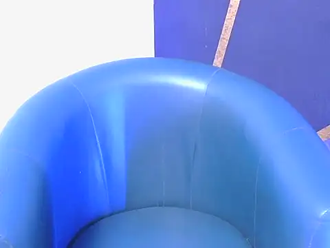 shiny-krisha online show from 10.19.25