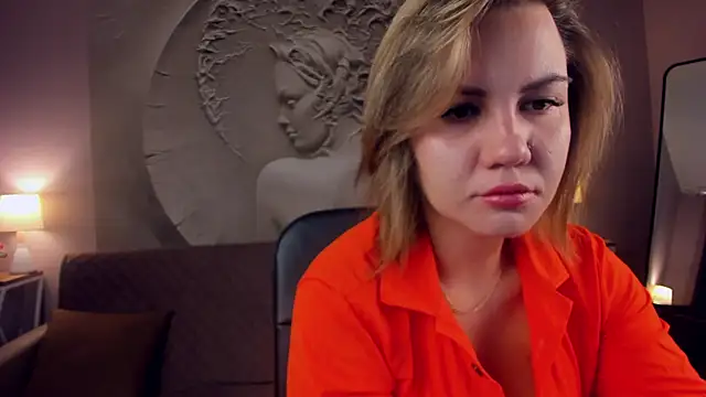 AriaEven online show from 10.18.25