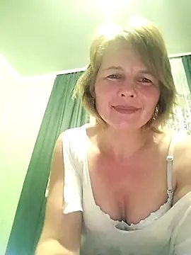 Snapshot of Masha412111 chatting on 04.11.26 Masha412111 online show from 04.11.26