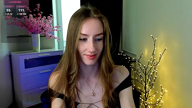 GoldenRose  online show from 04.15.26