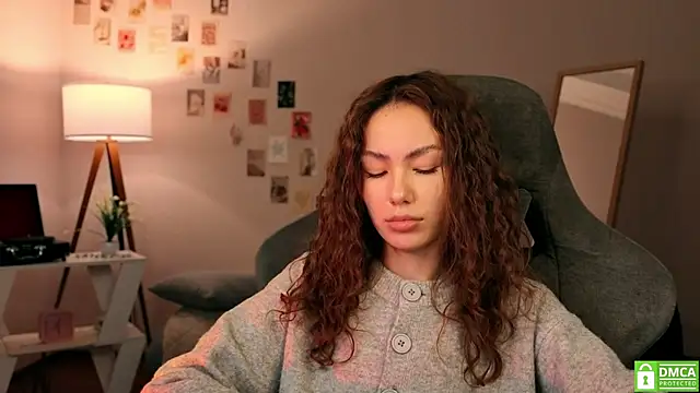 Snapshot of branchwithflowerss chatting on 11.07.25 branchwithflowerss online show from 11.07.25