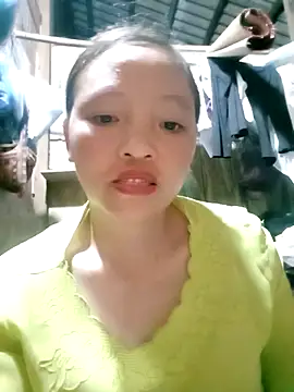 Snapshot of Minkine022 chatting on 10.09.25 Minkine022 online show from 10.09.25