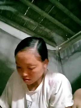 Snapshot of Minkine022 chatting on 10.18.25 Minkine022 online show from 10.18.25