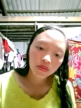 Snapshot of Minkine022 chatting on 10.19.25 Minkine022 online show from 10.19.25