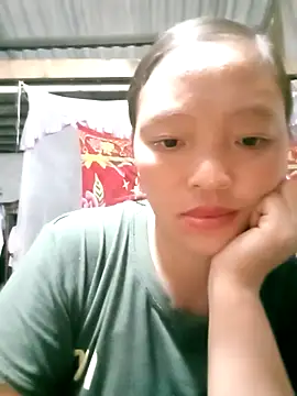 Snapshot of Minkine022 chatting on 10.21.25 Minkine022 online show from 10.21.25