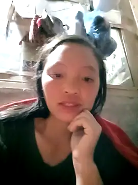 Snapshot of Minkine022 chatting on 10.21.25 Minkine022 online show from 10.21.25