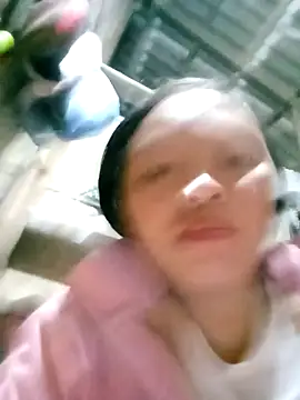 Snapshot of Minkine022 chatting on 11.08.25 Minkine022 online show from 11.08.25