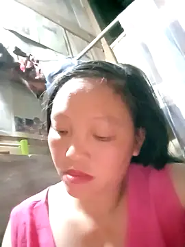 Snapshot of Minkine022 chatting on 11.10.25 Minkine022 online show from 11.10.25