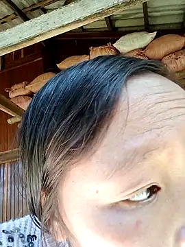 Minkine022 online show from 11.29.25