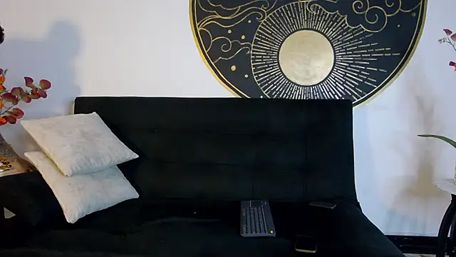 LukeSavagge online show from 10.05.25