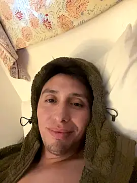 Snapshot of KoreanBubbleBoo chatting on 10.01.25 KoreanBubbleBoo online show from 10.01.25