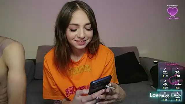 Dahliacruzz online show from 10.15.25