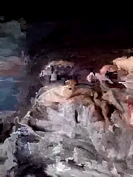 Snapshot of LewdHug51 chatting on 11.09.25 LewdHug51 online show from 11.09.25