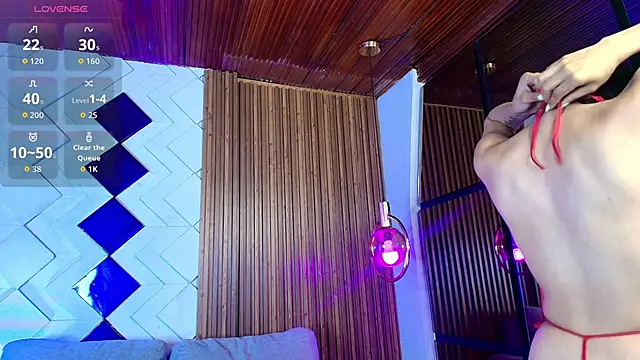 Snapshot of Matti_sofia_ chatting on 10.09.25 Matti sofia online show from 10.09.25