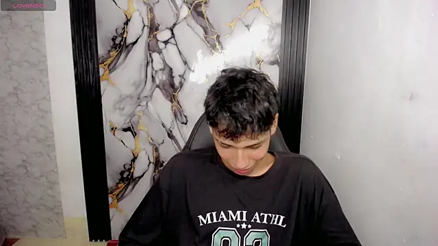 Im david02 online show from 12.19.25