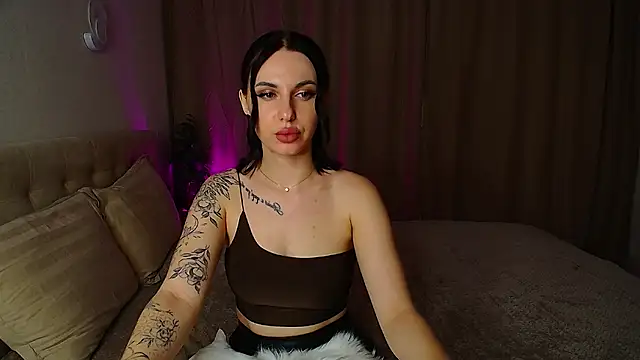 Snapshot of Poison_inyour_Mind__ chatting on 11.01.25 Poison inyour Mind online show from 11.01.25