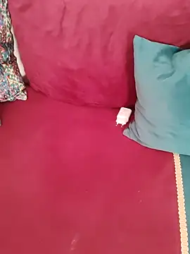 Snapshot of Rihame07 chatting on 11.02.25 Rihame07 online show from 11.02.25