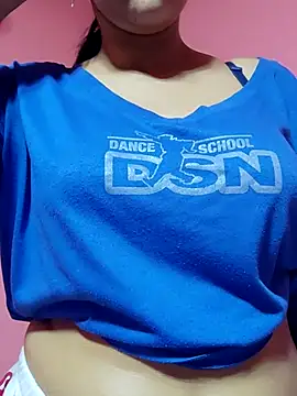 Snapshot of Rihame07 chatting on 11.07.25 Rihame07 online show from 11.07.25