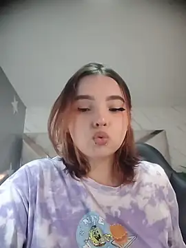 mia foster t online show from 03.18.26