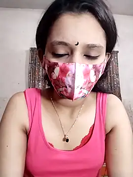 Snapshot of night_queeen7 chatting on 10.04.25 night queeen7 online show from 10.04.25