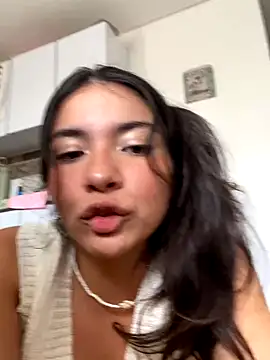 Snapshot of Jules_Angel chatting on 10.07.25 Jules Angel online show from 10.07.25