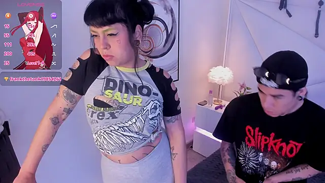 Snapshot of conjuring_ chatting on 10.26.25 conjuring online show from 10.26.25