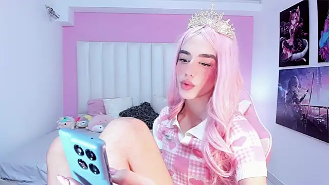 Rreginax online show from 11.06.25