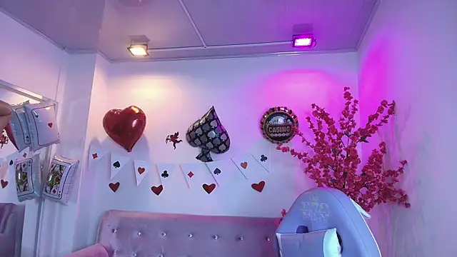 Snapshot of Summer_miller chatting on 02.26.26 Summer miller online show from 02.26.26