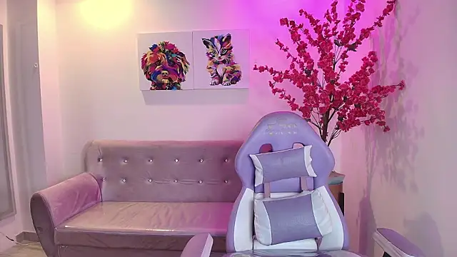 Summer miller online show from 03.07.26