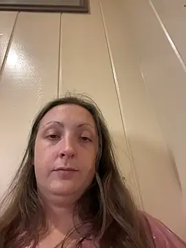 Snapshot of allnaturalmermaid chatting on 10.30.25 allnaturalmermaid online show from 10.30.25