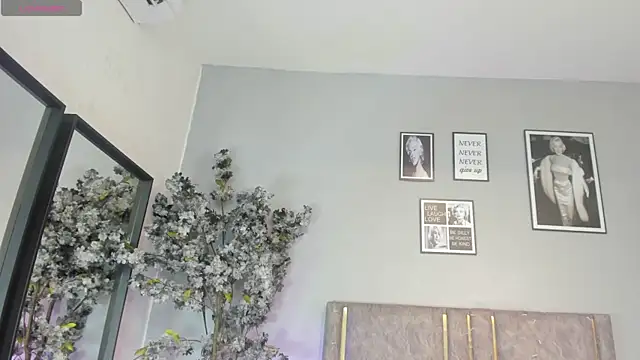 Snapshot of Nahomycarterr chatting on 11.03.25 Nahomycarterr online show from 11.03.25