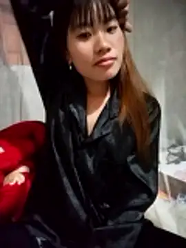 Snapshot of sukanaka99 chatting on 11.15.25 sukanaka99 online show from 11.15.25