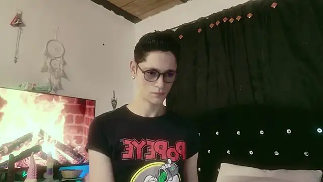 Snapshot of Tyler_cat chatting on 10.23.25 Tyler cat online show from 10.23.25