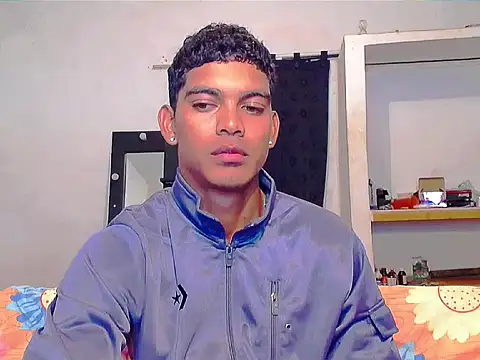 Snapshot of theMyke101 chatting on 05.30.26 theMyke101 online show from 05.30.26