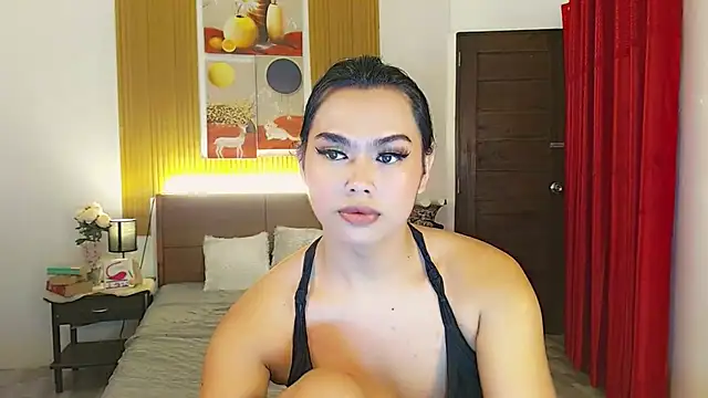 Snapshot of fallinLunaxX chatting on 10.20.25 fallinLunaxX online show from 10.20.25