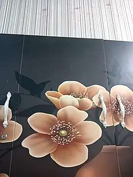 Snapshot of tulip-bae chatting on 10.12.25 tulip-bae online show from 10.12.25