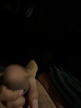 Snapshot of ayrtonmen chatting on 10.02.25 ayrtonmen online show from 10.02.25