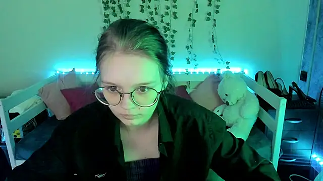 shy elina01 online show from 10.10.25