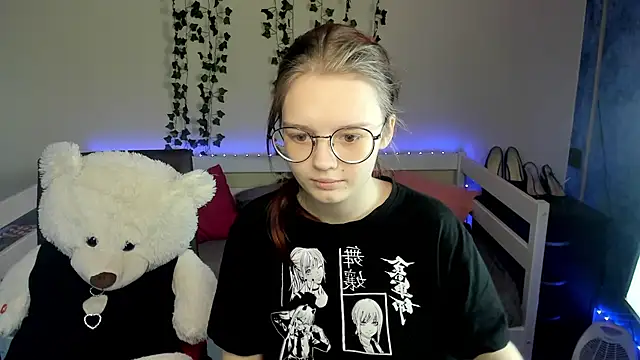 shy elina01 online show from 11.05.25