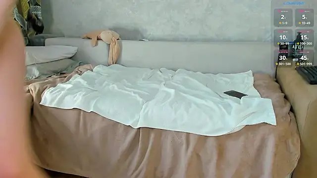 miamiumiu online show from 02.20.26