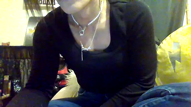 Rileyy7tk online show from 12.22.25