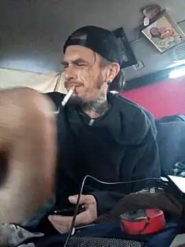 LetMeLiqU online show from 11.01.25