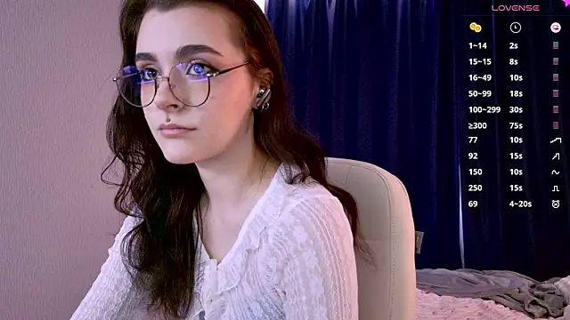 ElizabethMilller  online show from 07.07.26