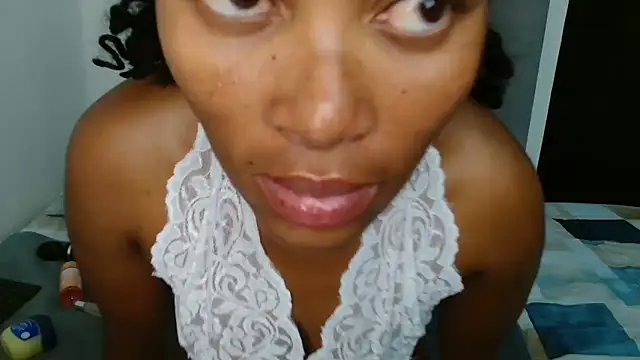 Snapshot of Sex_bomb30 chatting on 11.14.25 Sex bomb30 online show from 11.14.25