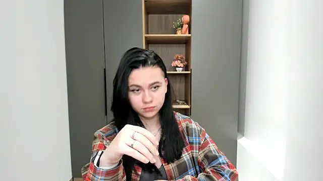 Snapshot of AgnusSomero chatting on 10.03.25 AgnusSomero online show from 10.03.25